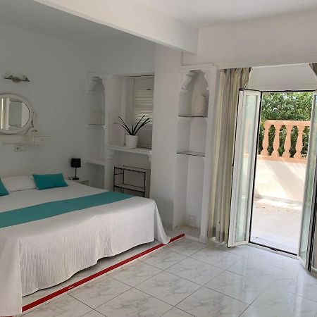 Ferienwohnung Estudio Espujols Es Pujols Exterior foto