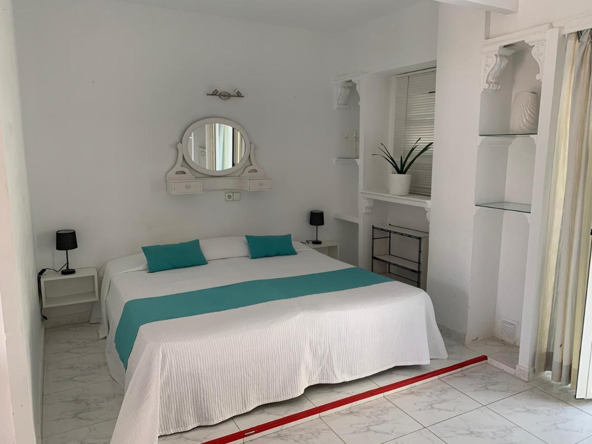 Ferienwohnung Estudio Espujols Es Pujols Exterior foto