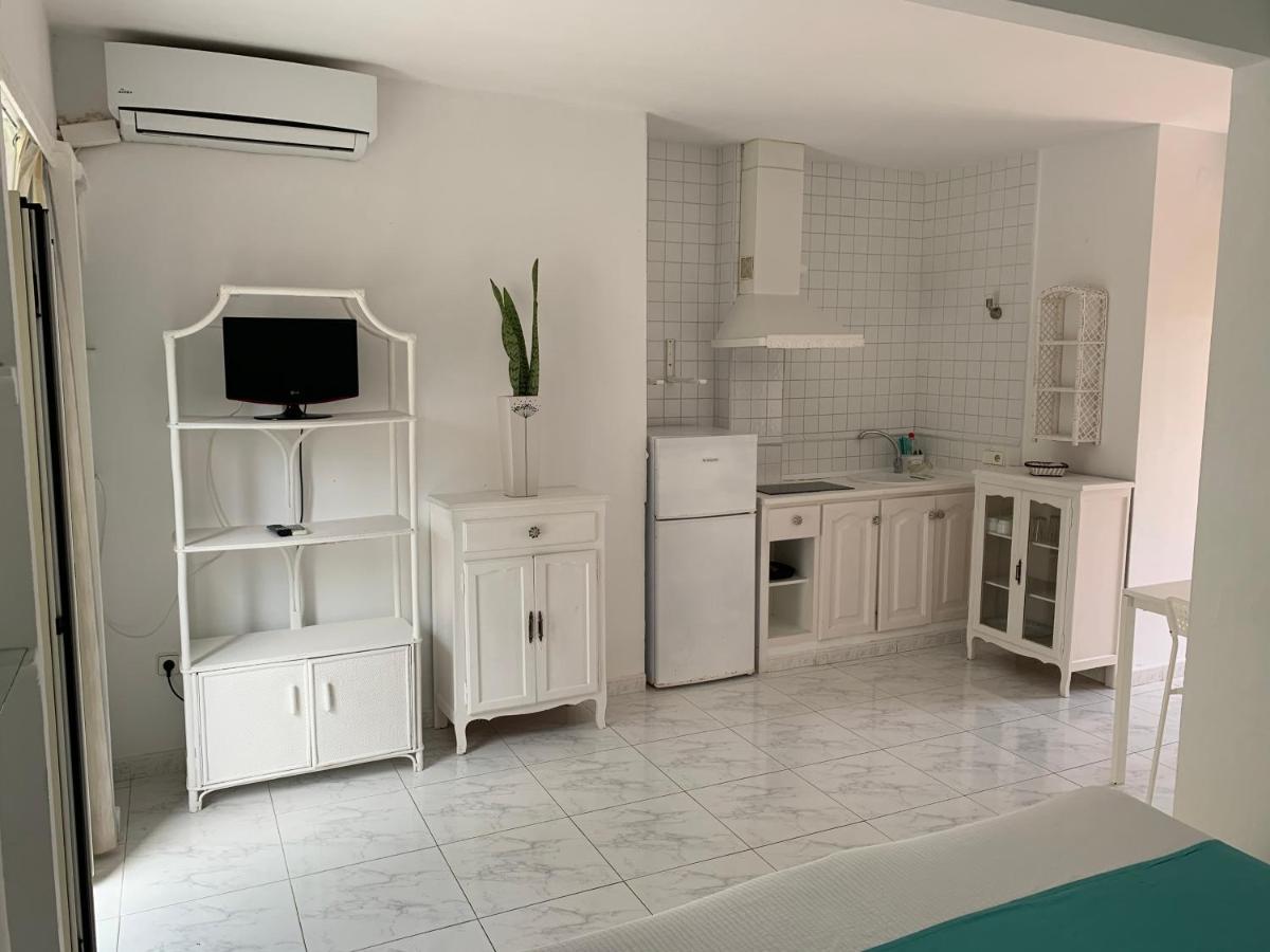 Ferienwohnung Estudio Espujols Es Pujols Exterior foto